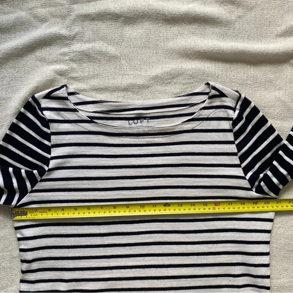 LOFT Striped Coastal Navy and Cream Boatneck 3/4 Sleeve Knit  Sweater Top Size L - Picture 13 of 14